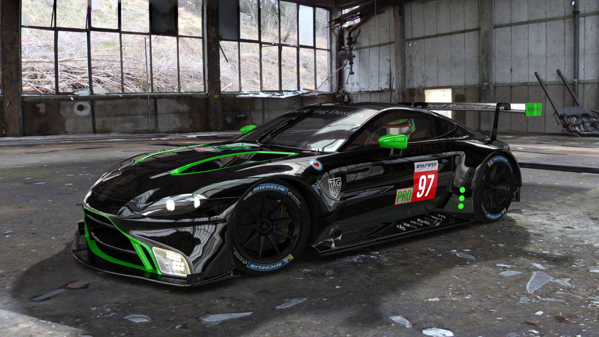 中国足球职业俱乐部球队战术灵活多变，中国足球业余联赛球队